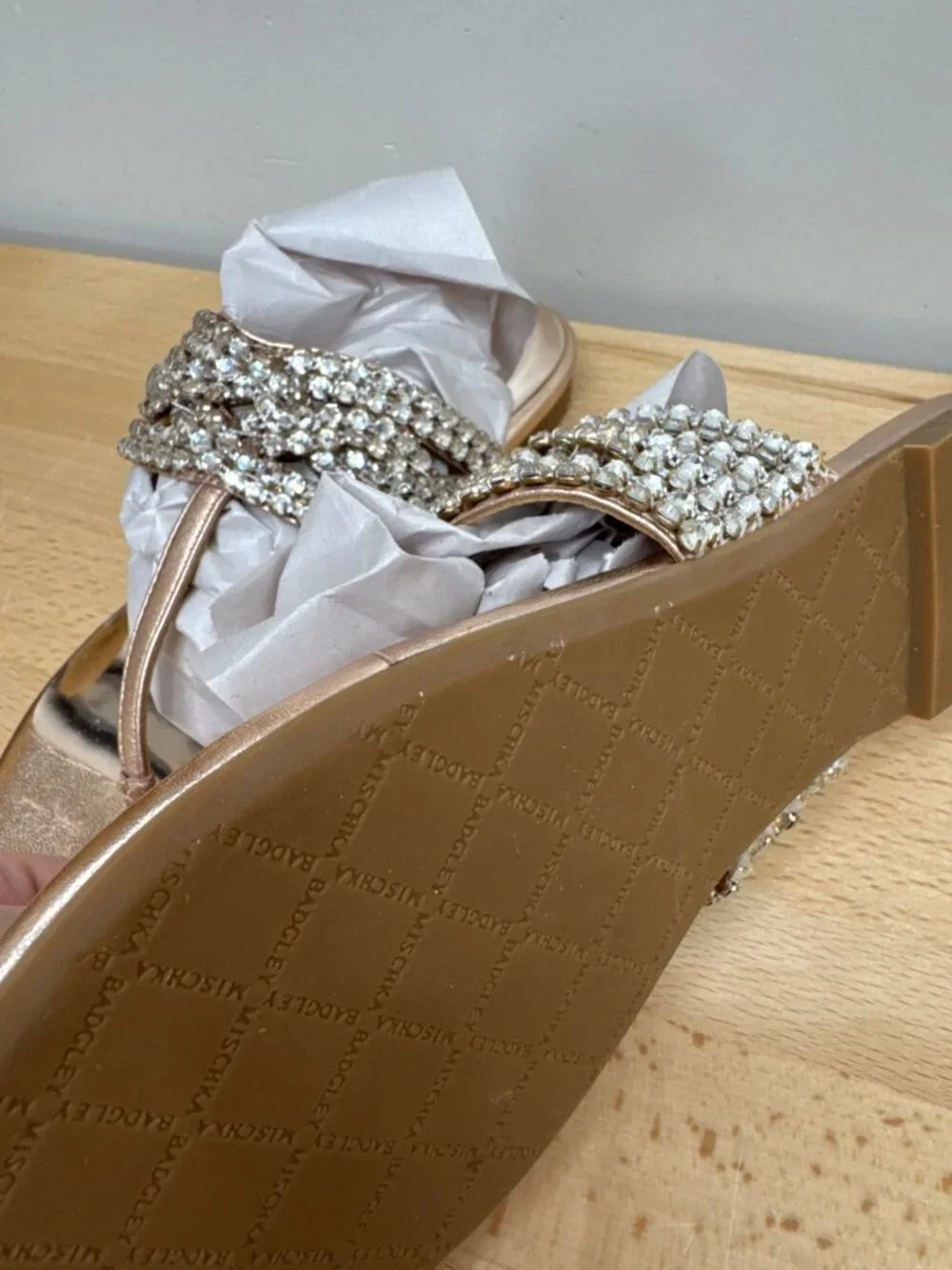 Badgley Mischka Rose Gold Rhinestone Embellished Leather Sandals Size 8 - Picture 8 of 8